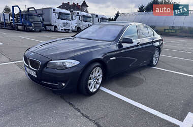 Седан BMW 5 Series 2013 в Львове