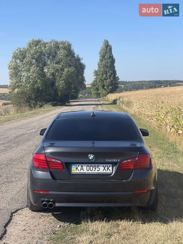 Седан BMW 5 Series 2011 в Києві