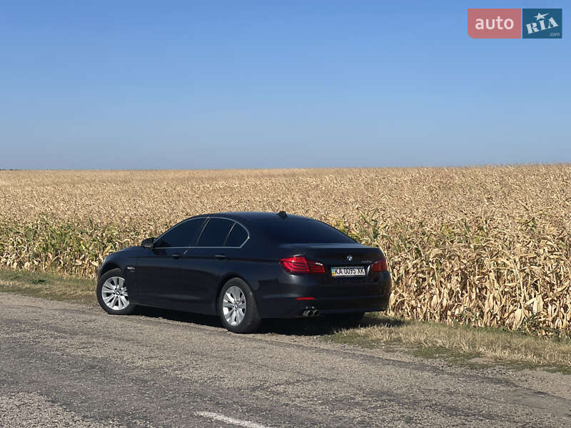 Седан BMW 5 Series 2011 в Києві