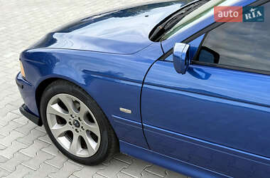 Седан BMW 5 Series 2001 в 