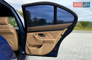 Седан BMW 5 Series 2001 в 