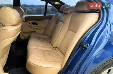 Седан BMW 5 Series 2001 в 