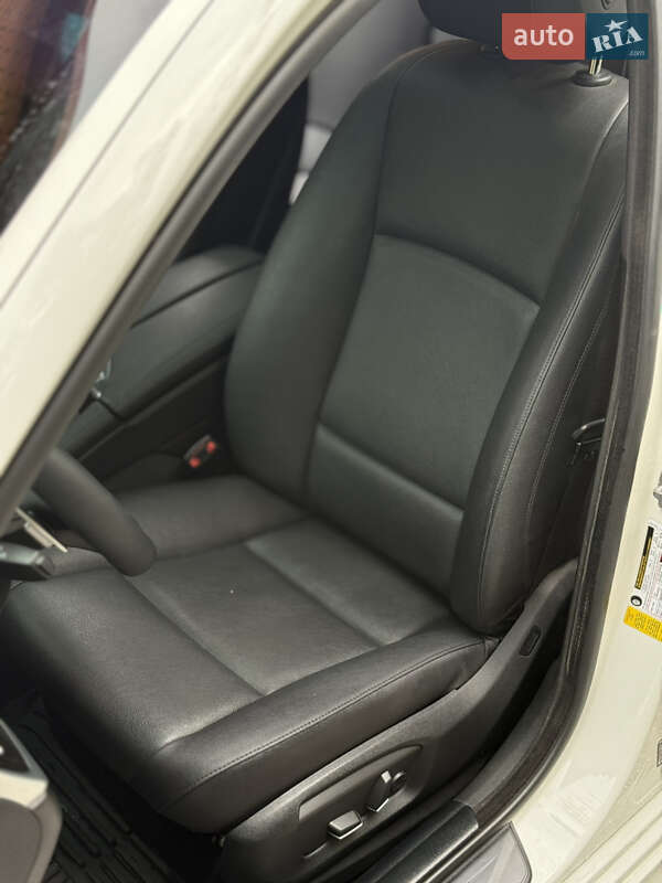 Седан BMW 5 Series 2016 в Виннице