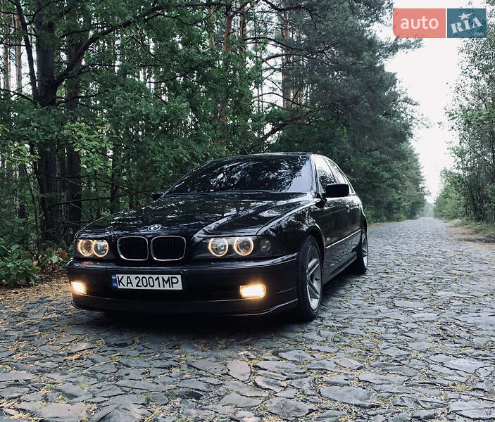 Седан BMW 5 Series 1996 в Ровно