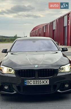 Седан BMW 5 Series 2013 в Львове