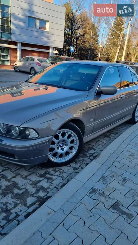 Седан BMW 5 Series 2001 в Львове фото 9 Седан BMW 5 Series 2001 в Львове