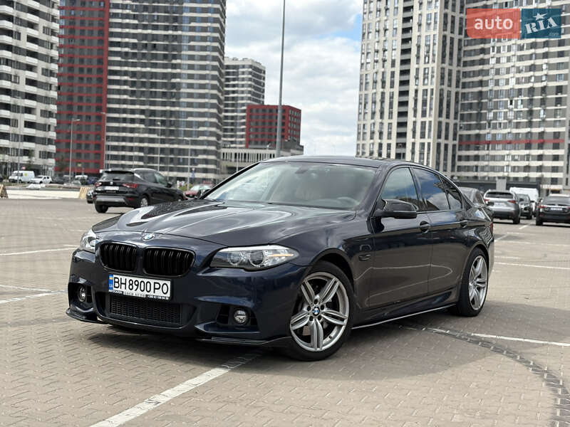 Седан BMW 5 Series 2014 в Киеве