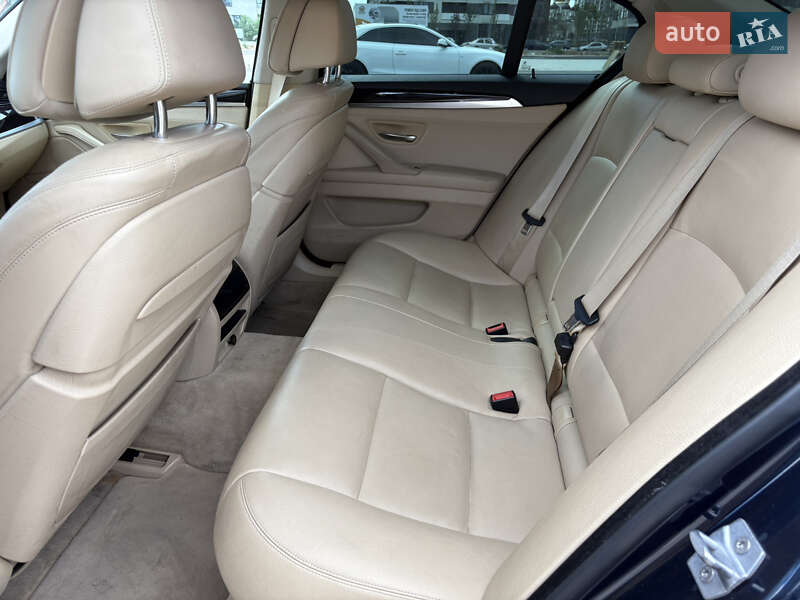 Седан BMW 5 Series 2014 в Киеве
