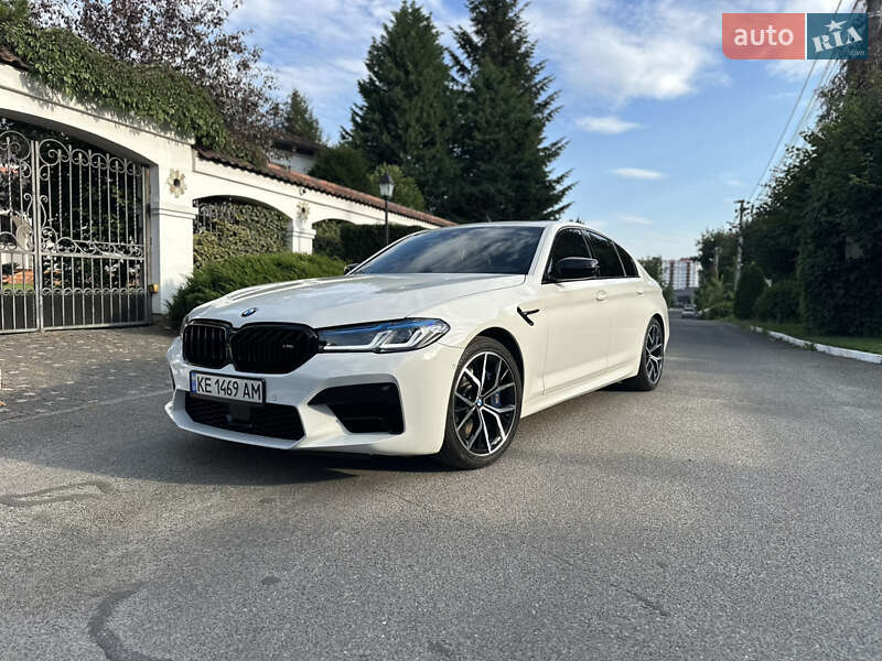 BMW 5 Series 2019
