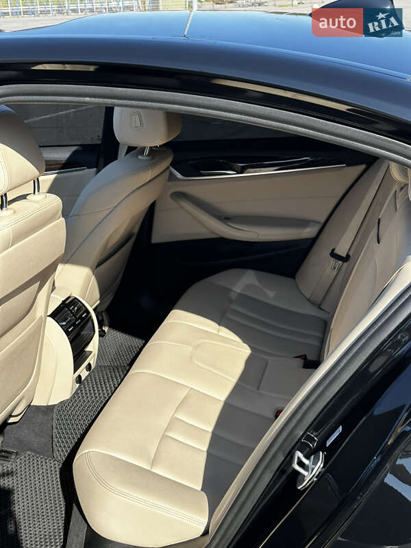 Седан BMW 5 Series 2018 в Дніпрі фото 30 Седан BMW 5 Series 2018 в Дніпрі