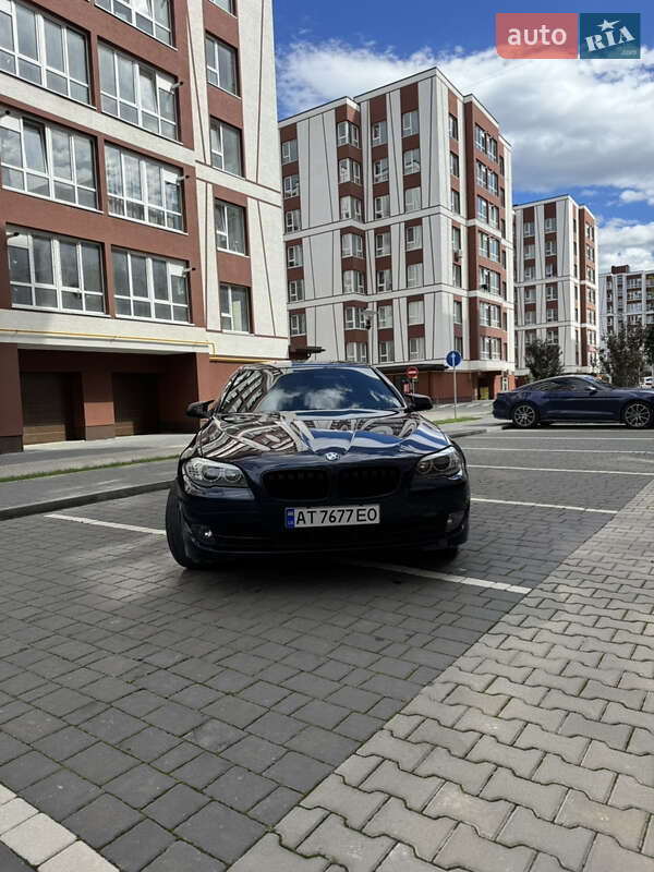 Седан BMW 5 Series 2011 в Ивано-Франковске