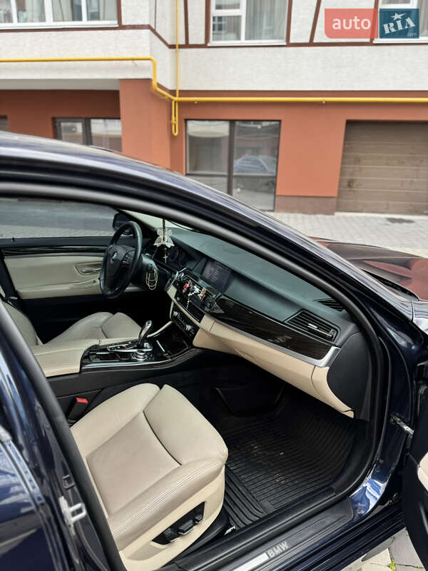 Седан BMW 5 Series 2011 в Ивано-Франковске