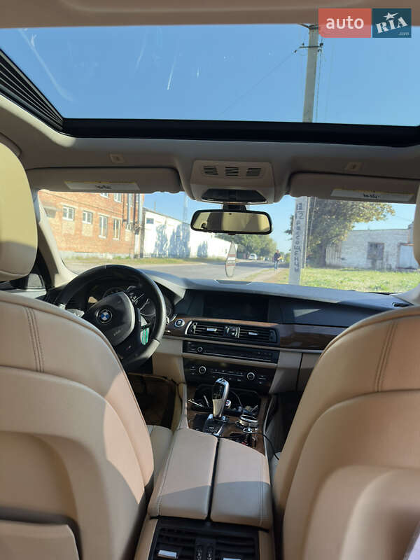 Седан BMW 5 Series 2010 в Полтаве фото 23 Седан BMW 5 Series 2010 в Полтаве