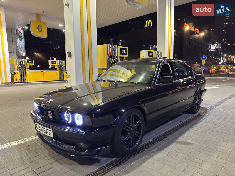 Седан BMW 5 Series 1989 в Києві фото 41 Седан BMW 5 Series 1989 в Києві