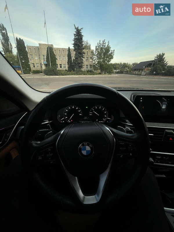Универсал BMW 5 Series 2018 в Киеве