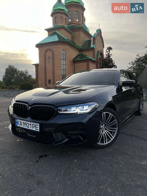 Универсал BMW 5 Series 2018 в Киеве