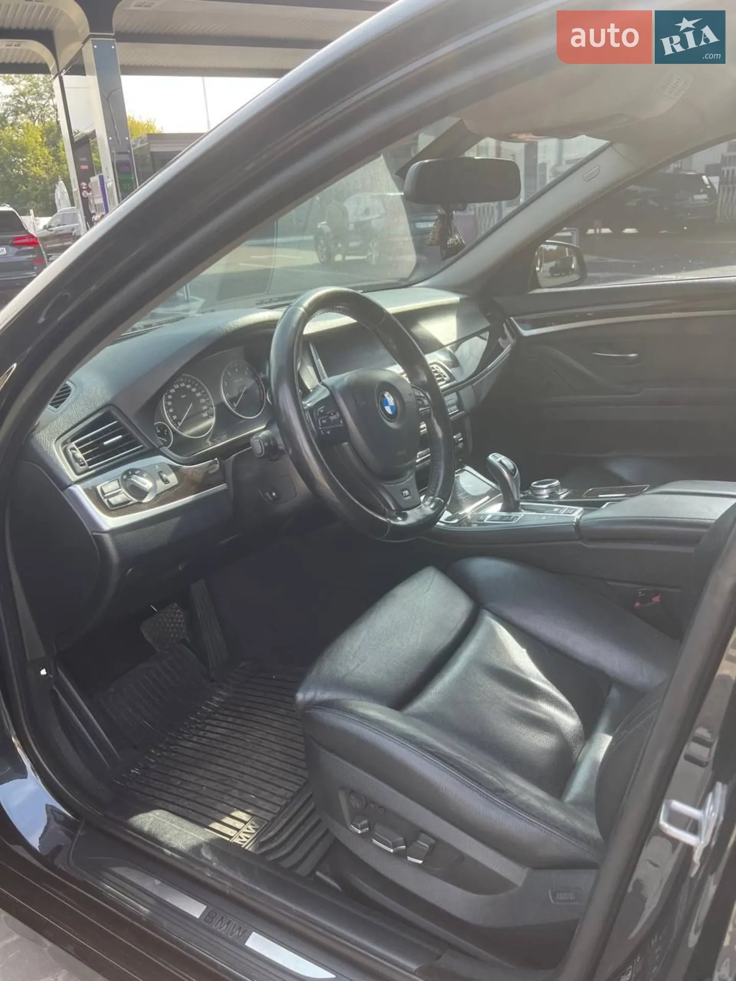 2013 BMW 5er - мініатюра 12