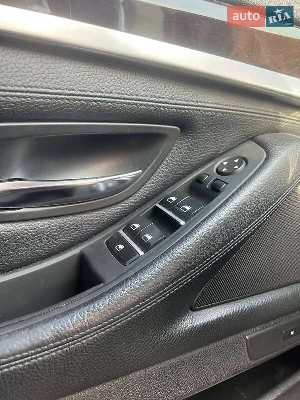 Седан BMW 5 Series 2013 в Дніпрі фото 15 Седан BMW 5 Series 2013 в Дніпрі