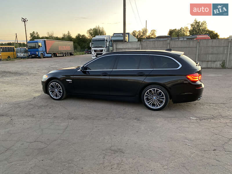 BMW 5 Series 2011