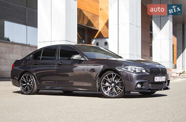 Седан BMW 5 Series 2014 в Києві