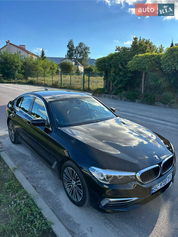 Седан BMW 5 Series 2017 в Львове фото 23 Седан BMW 5 Series 2017 в Львове