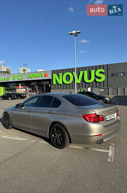 Седан BMW 5 Series 2010 в 
