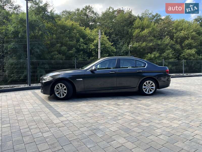 Седан BMW 5 Series 2014 в Львове