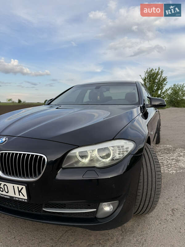 Седан BMW 5 Series 2012 в Киеве