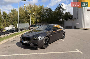 Седан BMW 5 Series 2014 в Вінниці