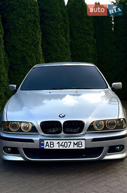 Седан BMW 5 Series 2001 в Вінниці
