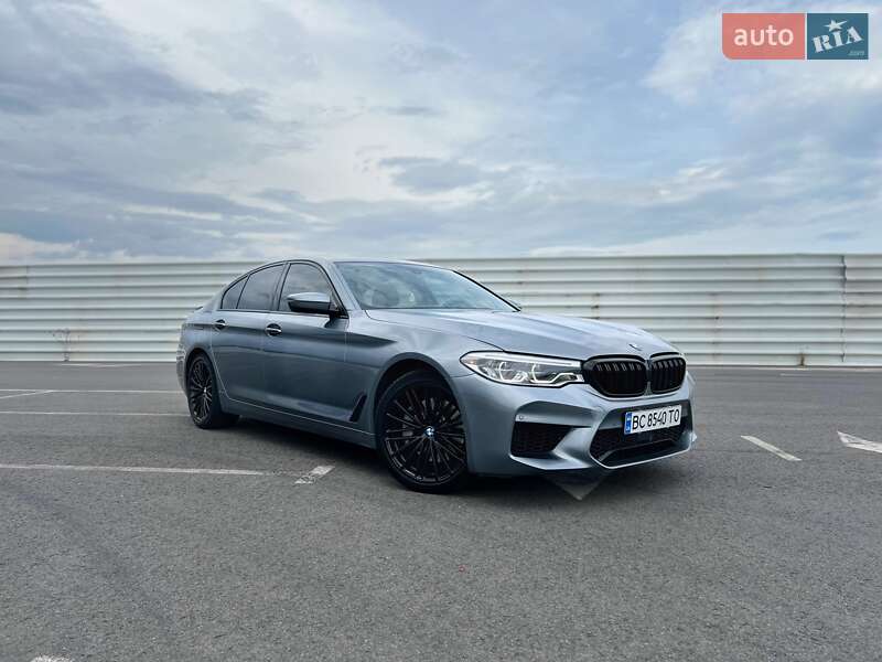 Седан BMW 5 Series 2017 в Львове