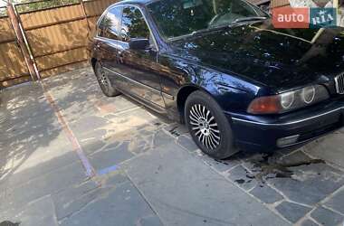 Седан BMW 5 Series 1999 в Брусилове