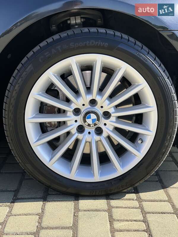 Седан BMW 5 Series 2010 в Одессе