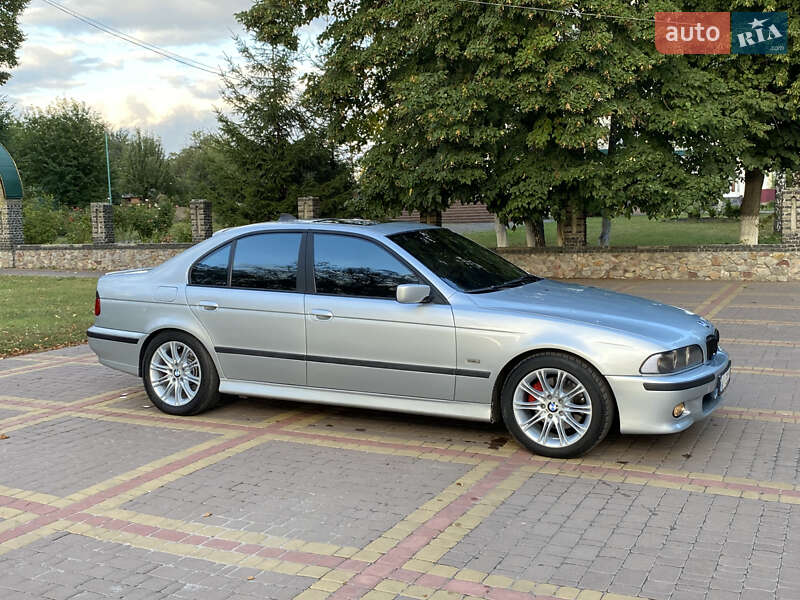 Седан BMW 5 Series 1998 в Кагарлику