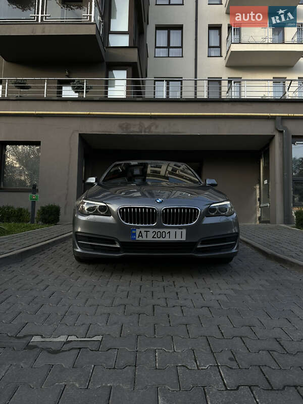 Седан BMW 5 Series 2015 в Ивано-Франковске
