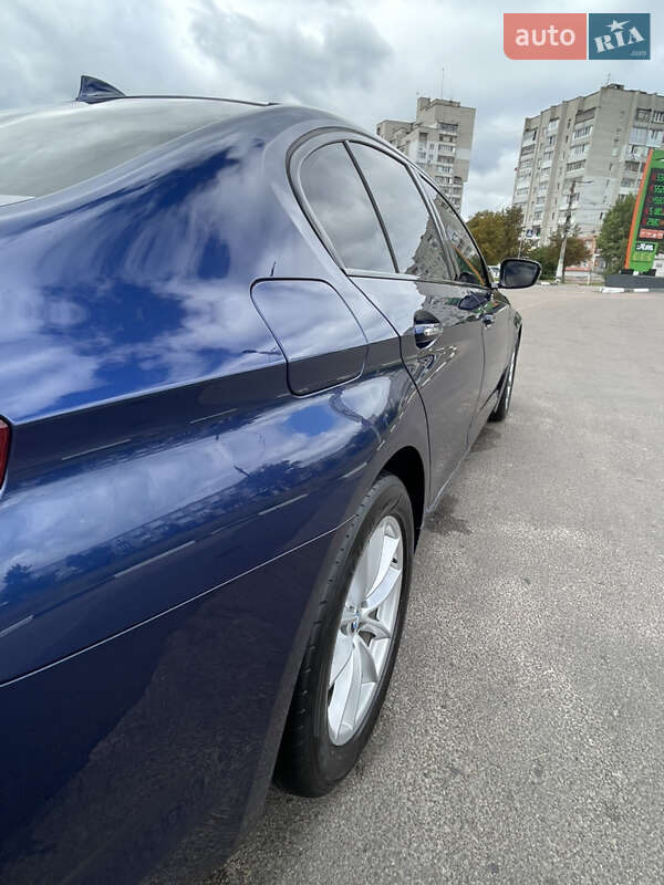 Седан BMW 5 Series 2016 в Житомире