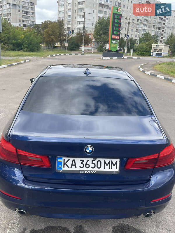 Седан BMW 5 Series 2016 в Житомире