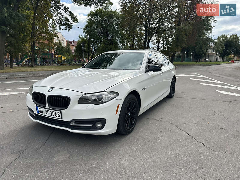 Седан BMW 5 Series 2016 в Виннице фото 23 Седан BMW 5 Series 2016 в Виннице