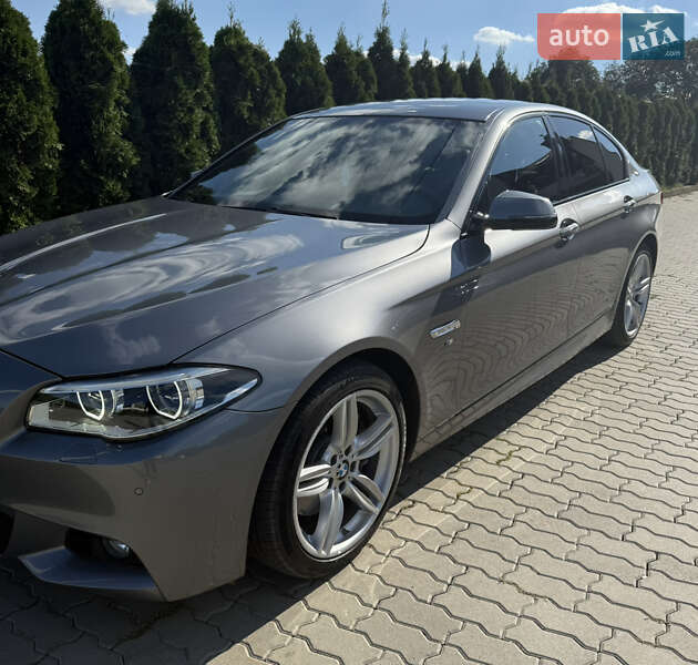Седан BMW 5 Series 2016 в Черновцах
