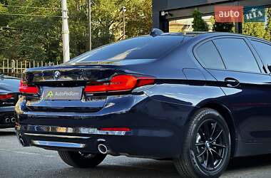 Седан BMW 5 Series 2016 в 