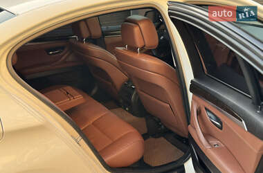 Седан BMW 5 Series 2010 в 