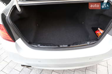 Седан BMW 5 Series 2013 в 