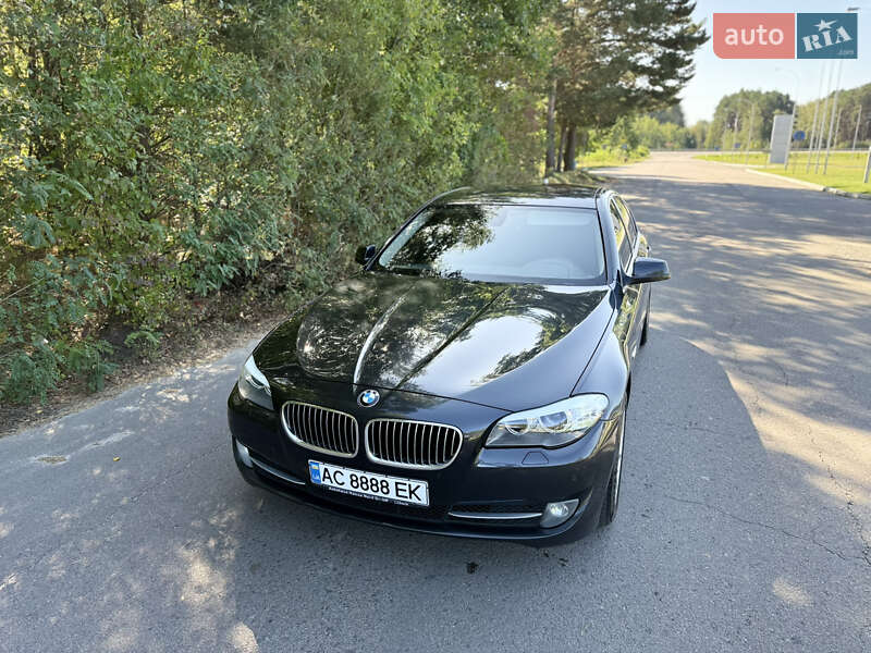 Седан BMW 5 Series 2011 в Ковелі