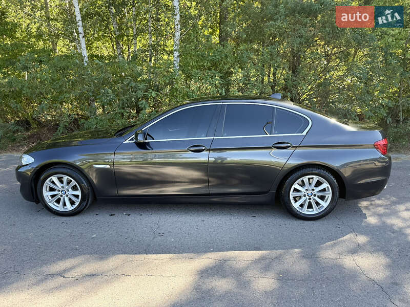 Седан BMW 5 Series 2011 в Ковелі
