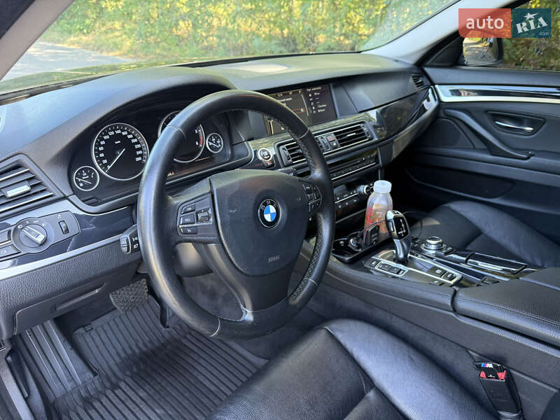 Седан BMW 5 Series 2011 в Ковелі