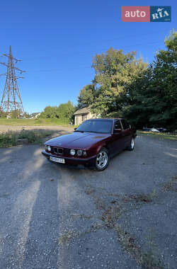 Седан BMW 5 Series 1993 в Черновцах