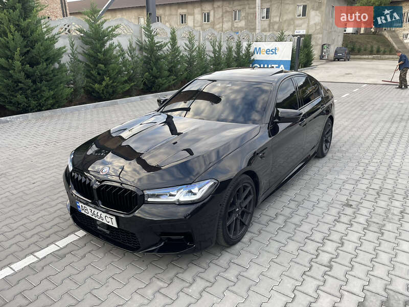 Седан BMW 5 Series 2018 в Виннице