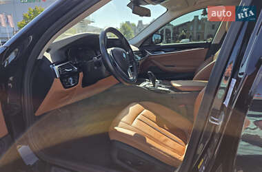 Седан BMW 5 Series 2019 в 