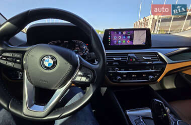Седан BMW 5 Series 2019 в 