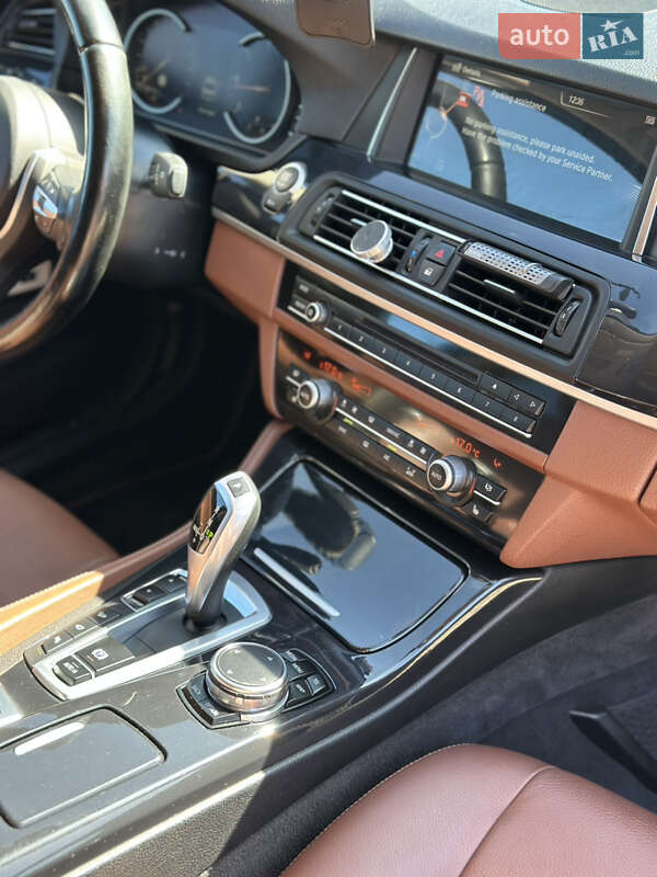 Седан BMW 5 Series 2016 в Ивано-Франковске